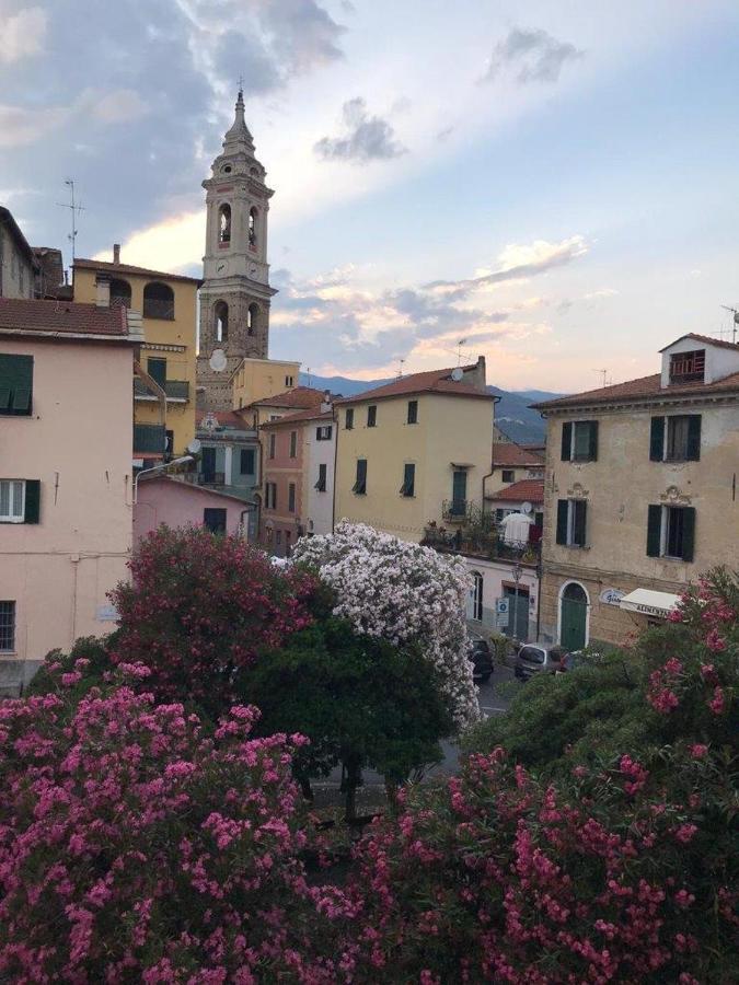 Bed and Breakfast Bb Palazzo Doria Dolcedo Zewnętrze zdjęcie